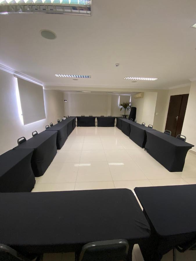 Arua Hotel, Restaurante E Convencoes Presidente Prudente Bagian luar foto